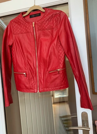 Red faux leather jacket size 8/10, brand: Fórmula Joven, condition: Very good, size: S / UK 8-10, £8.00, £9.10 includes Buyer Protection