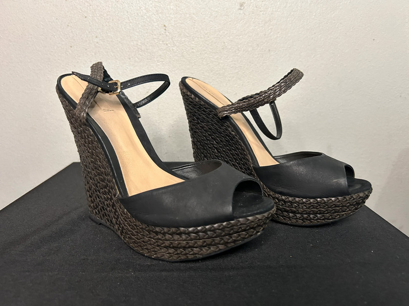Black wedge sandals 2