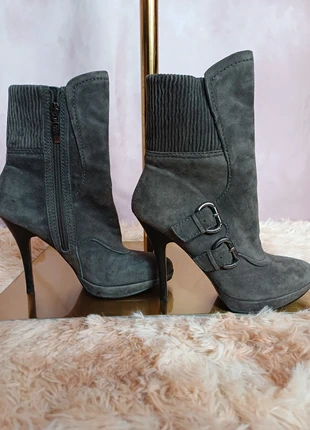 Bottine à talons haut Guess, marca: GUESS, estado: Muy bueno, tamaño: 36, 38,99 €, 41,64 € Protección al comprador Pro incluida