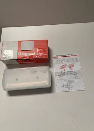 Legrand Eclairage de sécurité U21 standard, marca: Legrand, estado: Bom, €25.00, €26.95 inclui Proteção do Comprador Pro