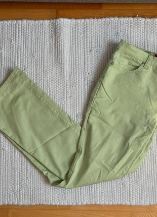 Mint Green Flared Jeans 🍵🎧, marke: Biaggini, zustand: Sehr gut, größe: S / 36 / 8, 3,20 €, 4,06 € inklusive Vinted-Käuferschutz