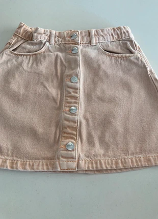 Jupe en jean rose Kiabi Taille | 12ans peu porté, marca: Kiabi, estado: Muito bom, tamanho: 12 anos / 152 cm, €4.00, €4.90 inclui Proteção do Comprador