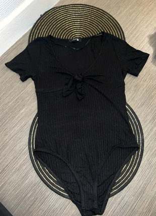 Haut bodies manche courte femme taille xs, merk: Jennyfer, staat: Heel goed, maat: XS / 34 / 6, € 1,00, € 1,75 inclusief Kopersbescherming