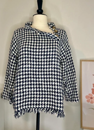 🧵 Pull Zara – Taille S – Chevrons bleu/blanc & franges – Très bon état, marque: Zara, état: Très bon état, taille: S / 36 / 8, 14,00 €, 15,40 € Protection acheteurs incluse