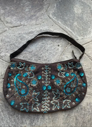 Borsetta marrone ricamata, marque: no brand, état: Neuf sans étiquette, 22,00 €, 23,80 € Protection acheteurs incluse