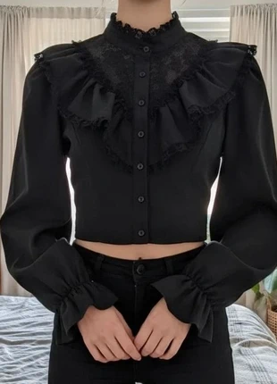 Chemise noire à volants en dentelle style gothique, brand: gotika, condition: Very good, size: S / 36 / 8, €29.90, €32.10 includes Buyer Protection