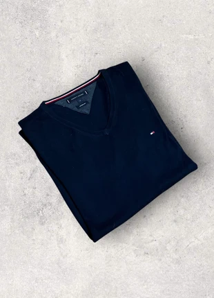 Pull Tommy Hilfiger Bleu Marine Taille M Homme - Très bon état, marke: Tommy Hilfiger, zustand: Sehr gut, größe: M, 18,00 €, 19,60 € beinhaltet Vinted-Käuferschutz Pro