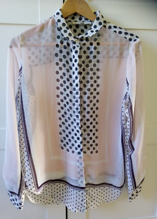 elegant light polka-dotted blouse, merk: Next, staat: Heel goed, maat: M / 38 / 10, € 10,99, € 12,24 inclusief Kopersbescherming