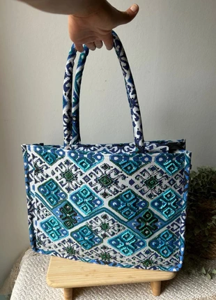 Superbe cabas ethnique bleu brodé – Neuf – 100% coton, marque: Fabrication Artisanale, état: Neuf sans étiquette, 24,00 €, 25,90 € Protection acheteurs incluse