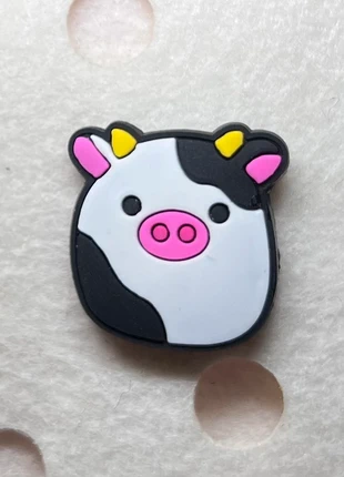 Jibbitz bedel voor Crocs schoenen klompen - schattige koe, staat: Heel goed, € 1,00, € 1,75 inclusief Kopersbescherming