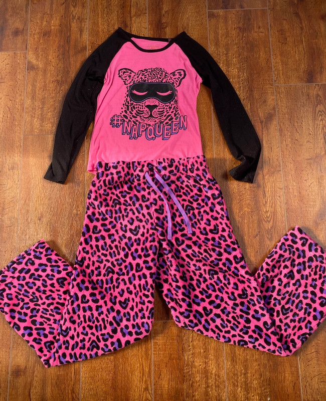 Joe boxer pajama set