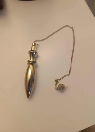 Pendule chromée, marque: La gardienne des cimes, état: Neuf sans étiquette, 10,00 €, 11,20 € Protection acheteurs incluse