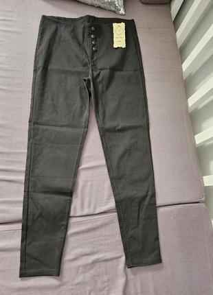 Pantalone skinny nero 72% viscosa, marque: Hanel Haute, état: Neuf avec étiquette, taille: L / 40 / 12, 8,00 €, 9,10 € Protection acheteurs incluse