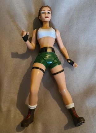 Figurine articulée lara croft, marque: Tomb Raider, état: Très bon état, taille: Taille unique, 8,00 €, 9,10 € Protection acheteurs incluse