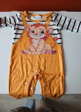 Pyjama Roi lion, brand: temu, condizioni: Buone, taglia: 6-9 mesi / 68 cm, €1.50, €2.28 include la Protezione acquisti