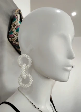 Boucles d’oreilles perles blanches – design anneaux entrelacés, zustand: Neu, 3,00 €, 3,85 € inklusive Vinted-Käuferschutz