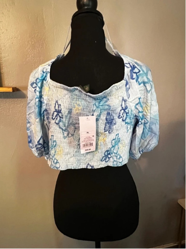 Women's Wild Fable Blue Floral Crop Top - Size XL 3