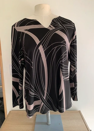 Maillot manches longues femme noir taille 44, marque: VOTRE MODE., état: Très bon état, taille: XXL / 44 / 16, 2,00 €, 2,80 € Protection acheteurs incluse