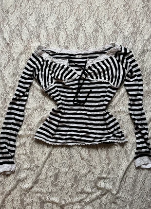 Pull coquette rayure noir et blanc, brand: COQUETTE, condition: Satisfactory, size: L / 40 / 12, €12.00, €13.30 includes Buyer Protection