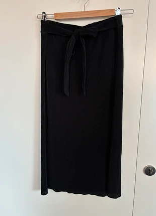 Midirok zwart van Monki, marque: Monki, état: Neuf sans étiquette, taille: M / 38 / 10, 6,00 €, 7,00 € Protection acheteurs incluse