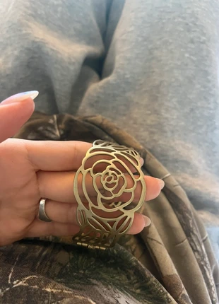 Gold rose arm cuff, brand: whimsical, condition: New without tags, £6.00, £7.00 includes Buyer Protection
