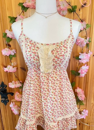 Floral Lace Ruffle Top | Cottagecore & Coquette Vibes., brand: Cute, condition: Very good, size: L / 40 / 12, €17.50, €19.08 includes Buyer Protection