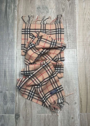 Écharpe Burberry Beige, marque: Burberry, état: Neuf sans étiquette, 80,00 €, 84,70 € Protection acheteurs incluse