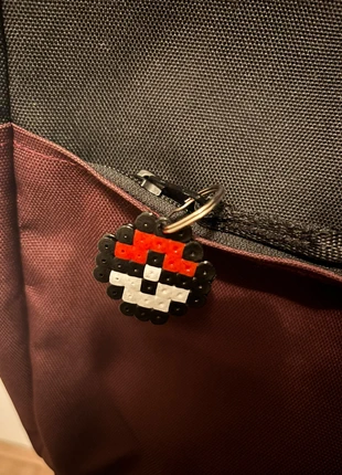 Pokemon pokeball keychain/magnet/hanger, marque: Pokémon, état: Neuf sans étiquette, 1,00 €, 1,75 € Protection acheteurs incluse