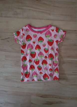 T-shirt Carter's , merk: Carter's, staat: Heel goed, maat: 3-6 maanden / 62 cm, € 1,00, € 1,75 inclusief Kopersbescherming