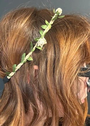Couronne de fleurs, merk: Claire's, staat: Heel goed, € 1,50, € 2,28 inclusief Kopersbescherming