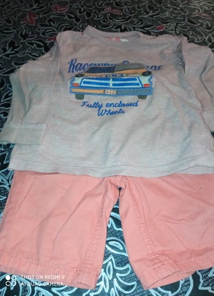 Ensemble, merk: Tape à l'œil, staat: Goed, maat: 12-18 maanden / 80 cm, € 2,00, € 2,80 inclusief Kopersbescherming