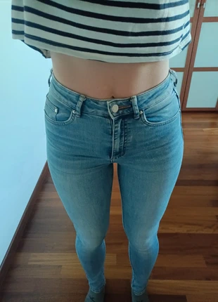 High Waist Skinny Jeans H&M, brand: H&M, condizioni: Buone, taglia: XXS / IT 36 / EU 32, €2.50, €3.33 include la Protezione acquisti