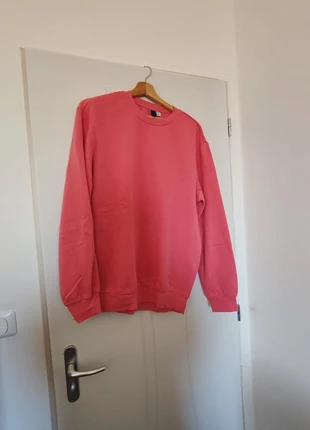 Pull rose H&M - Taille S, marque: H&M, état: Neuf sans étiquette, taille: S, 5,00 €, 5,95 € Protection acheteurs incluse