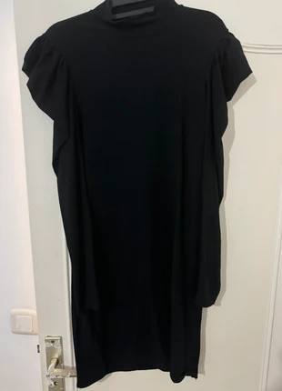 Robe Noir mi-saison, marque: ONLY, état: Très bon état, taille: M / 38 / 10, 4,00 €, 4,90 € Protection acheteurs incluse