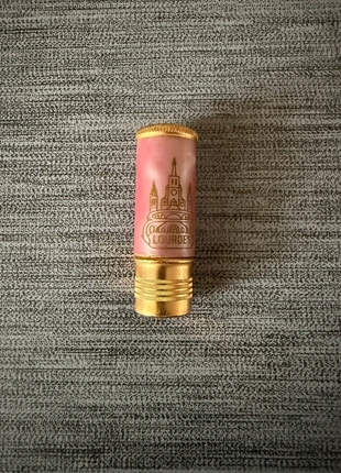 Briquet à essence vintage forme rouge à lèvres – Souvenir de Lourdes, neuf jamais utilisé, marca: Lourdes, estado: Novo sem etiquetas, €8.00, €9.10 inclui Proteção do Comprador