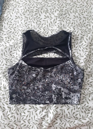 Brassière Fabletics, brand: Fabletics, condition: Very good, size: 80B, €5.00, €5.95 includes Buyer Protection