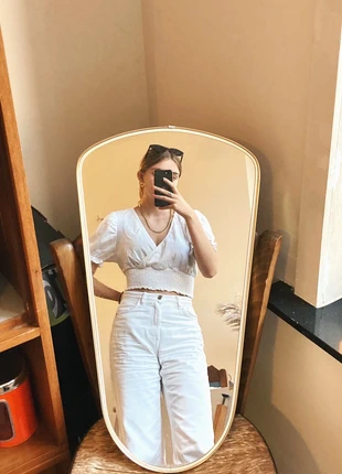 Witte crop-top V-hals, marque: Monki, état: Neuf sans étiquette, taille: M / 38 / 10, 6,00 €, 7,00 € Protection acheteurs incluse