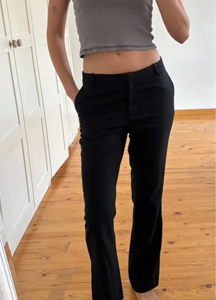 Low waist Anzugshose, merk: H&M, staat: Heel goed, maat: XS / 34 / 6, € 6,00, € 7,00 inclusief Kopersbescherming