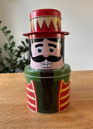 Notenkraker kerstblikken set stapelbaar, marca: onbekend, estado: Muito bom, €7.95, €9.05 inclui Proteção do Comprador