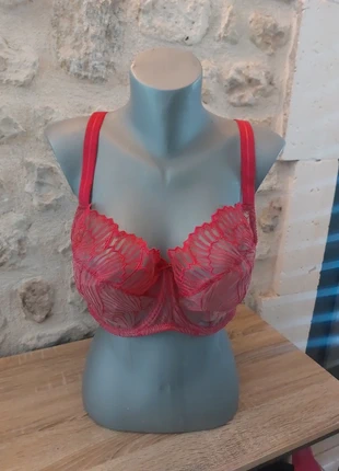 Soutien gorge armature gorteks, marque: Gorteks, état: Neuf avec étiquette, taille: 110G, 12,00 €, 13,30 € Protection acheteurs incluse