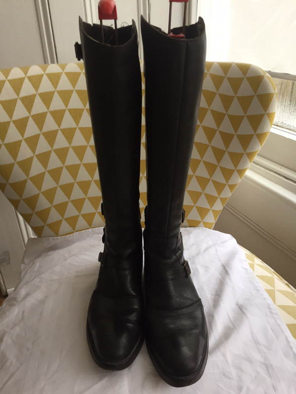 Leather riding boots 1