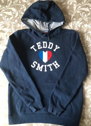 Sweat avec capuche cœur Teddy smith, brand: Teddy Smith, condizioni: Ottime, taglia: S, €5.00, €5.95 include la Protezione acquisti