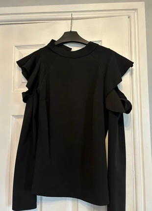 Black onshore top, brand: Boohoo, condition: Good, size: M / 10, £1.00, £1.75 includes Buyer Protection