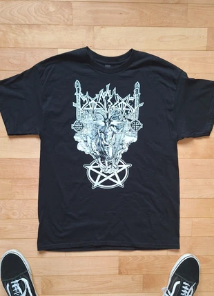 Moonblood t-shirt black metal size L, marke: Gildan, zustand: Neu, größe: L, 27,00 €, 29,05 € inklusive Vinted-Käuferschutz