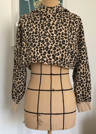 Sweat-shirt à capuche crop top imprimé léopard femme | H&M | taille XS, marque: H&M, état: Bon état, taille: XS / 34 / 6, 3,00 €, 3,85 € Protection acheteurs incluse