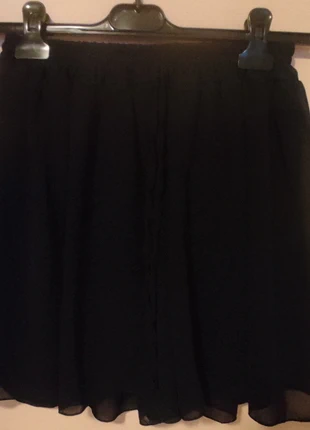 Shorts neri, état: Très bon état, taille: S / 36 / 8, 4,00 €, 4,90 € Protection acheteurs incluse