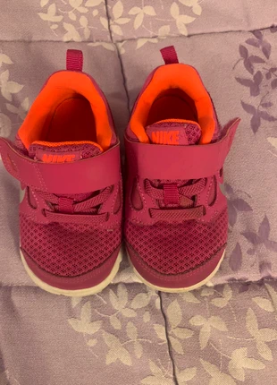 Nike bambina 22, brand: Nike, condizioni: Ottime, taglia: 22, €15.00, €16.45 include la Protezione acquisti