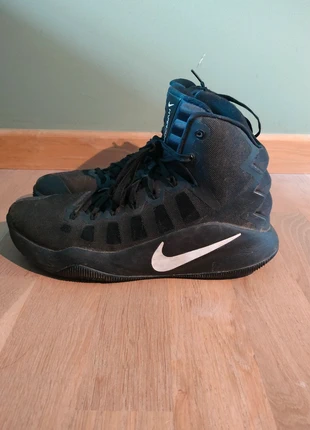 Nike hyperdunk 2016 zwart, maat 43, merk: Nike, staat: Heel goed, maat: 43, € 60,00, € 63,70 inclusief Kopersbescherming
