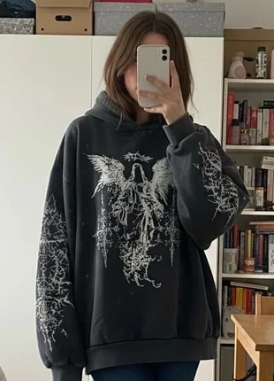 Pull gris foncé avec motifs dragon style Oversize Gothique Taille S, merk: ShadowWings, staat: Heel goed, maat: S / 36 / 8, € 49,90, € 53,10 inclusief Kopersbescherming