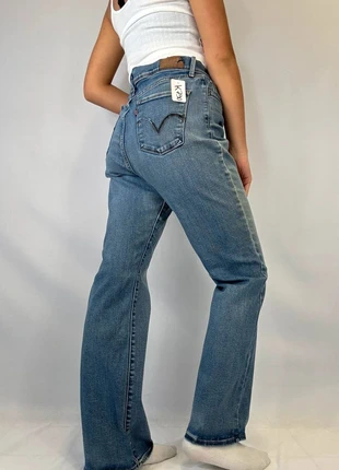 K790 Jean Levi’s Femme High Rise Bootcut W30 L30, marca: Levi's, estado: Muy bueno, tamaño: S / 36 / 8, 29,99 €, 32,19 € Protección al comprador Pro incluida